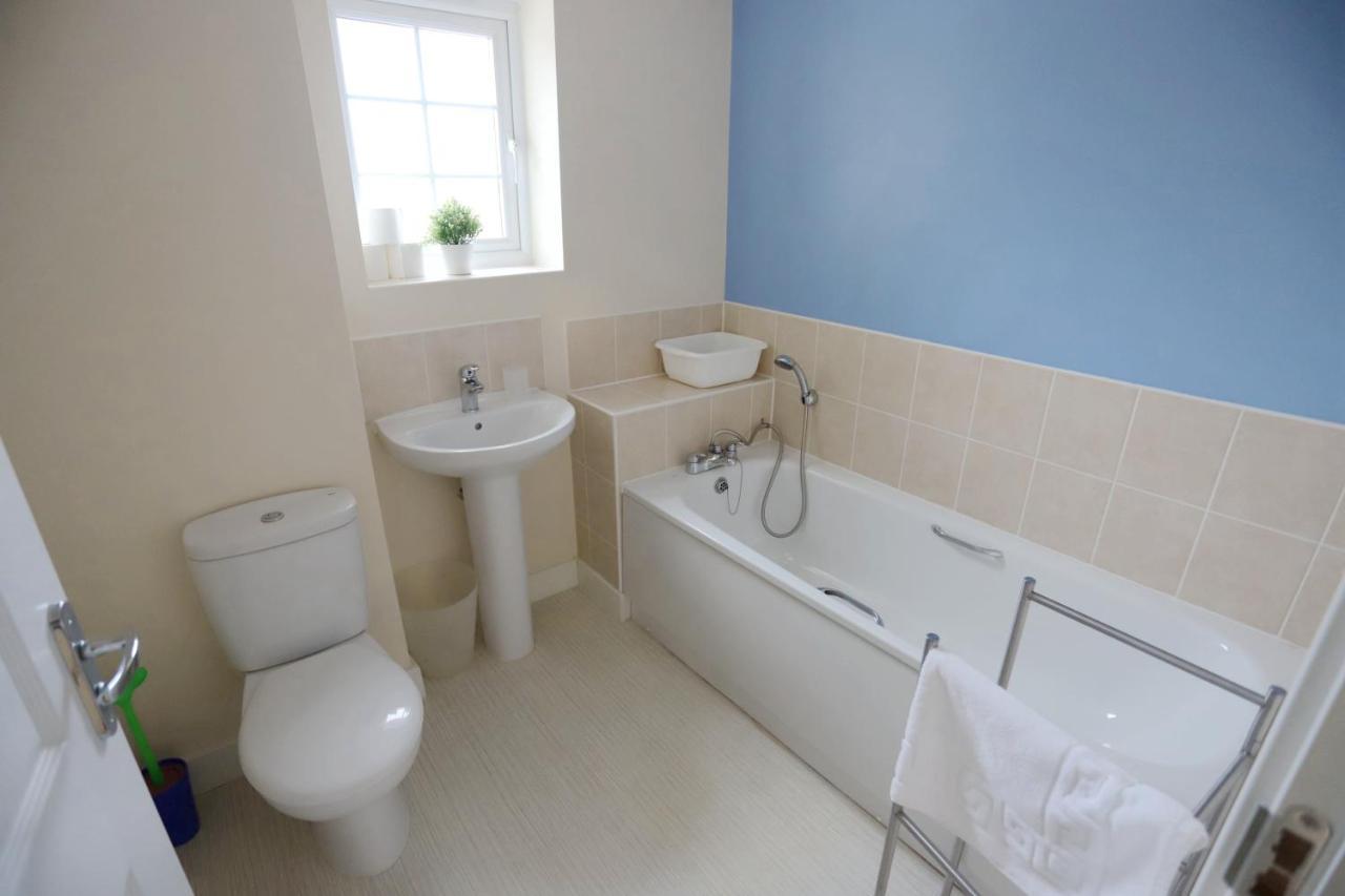 Easytravel Luxury Nec/Airport 3 Beds House Daire Birmingham Dış mekan fotoğraf