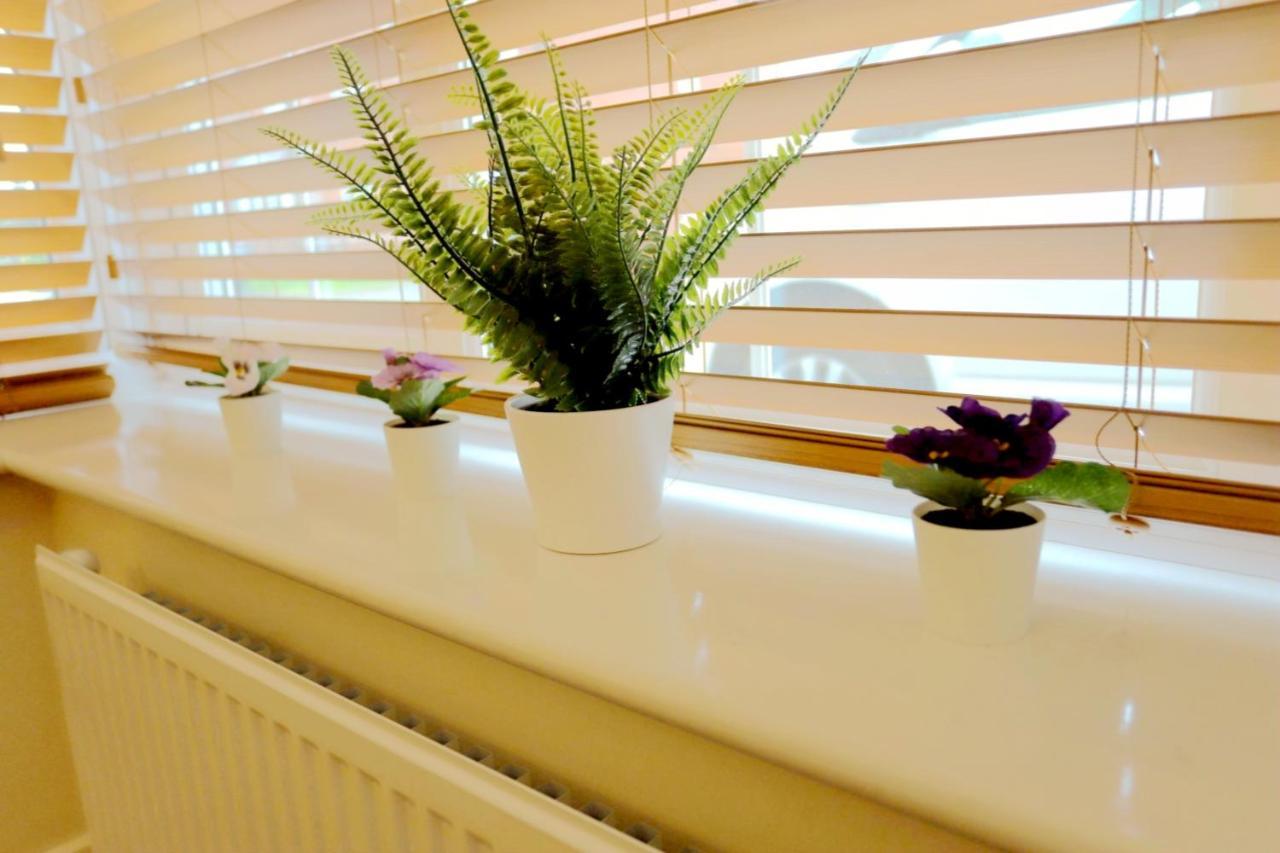 Easytravel Luxury Nec/Airport 3 Beds House Daire Birmingham Dış mekan fotoğraf