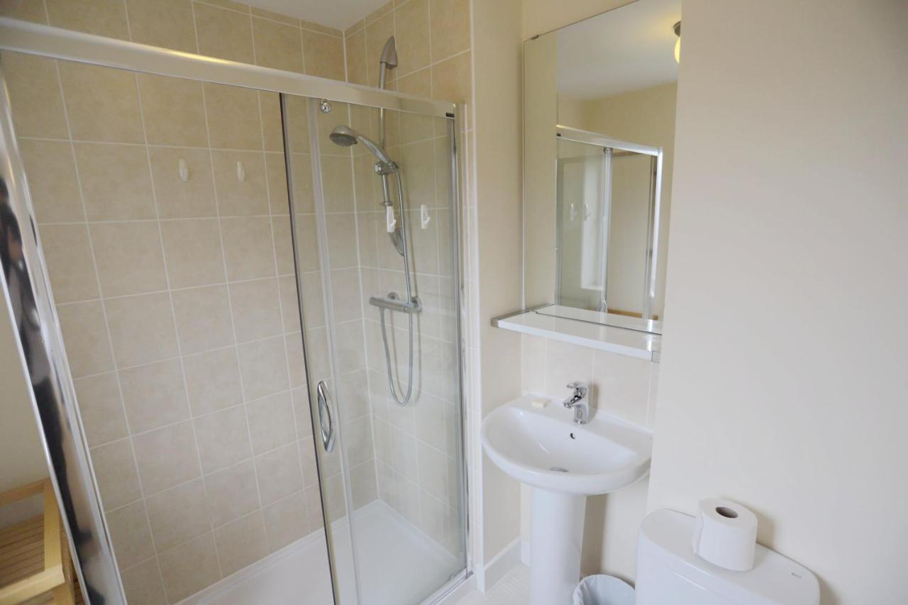 Easytravel Luxury Nec/Airport 3 Beds House Daire Birmingham Dış mekan fotoğraf