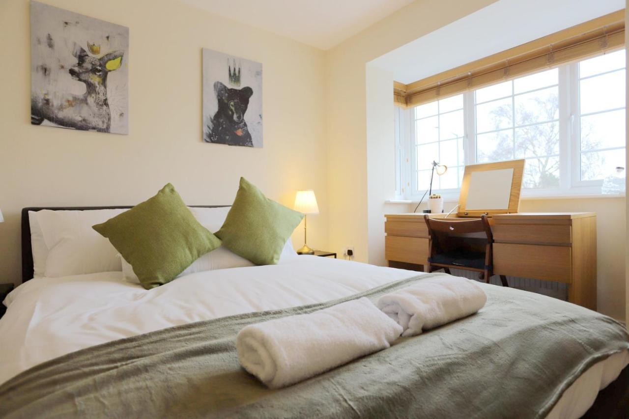 Easytravel Luxury Nec/Airport 3 Beds House Daire Birmingham Dış mekan fotoğraf